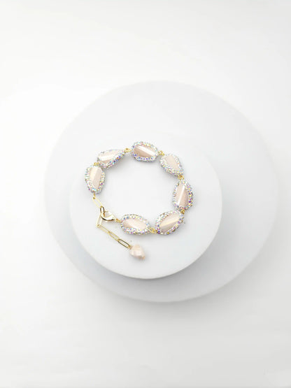 Regal Pearl Drop Bracelet