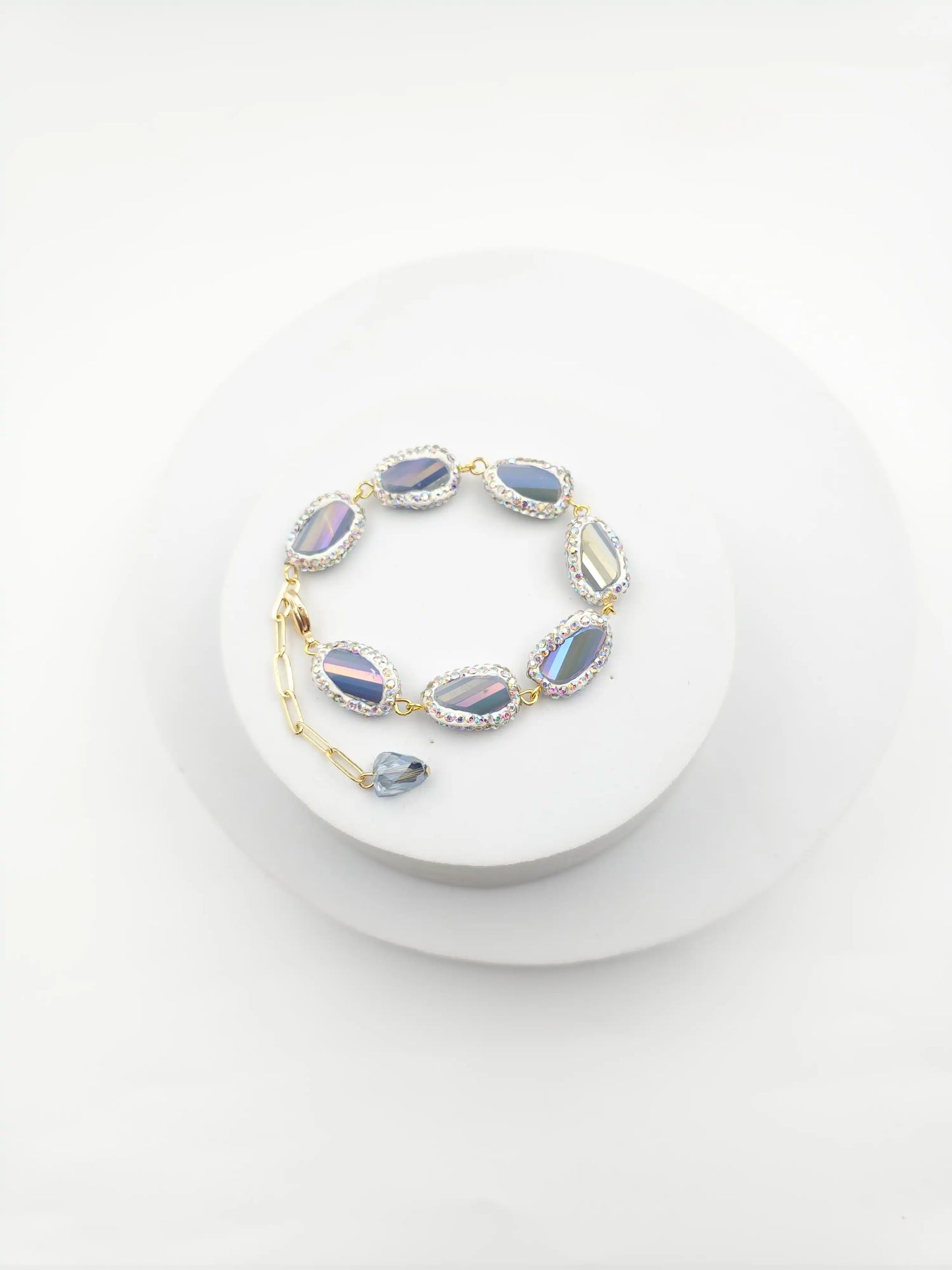 Regal Pearl Drop Bracelet