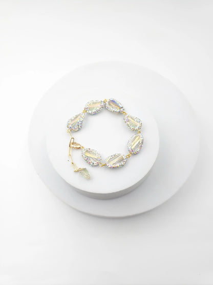 Regal Pearl Drop Bracelet